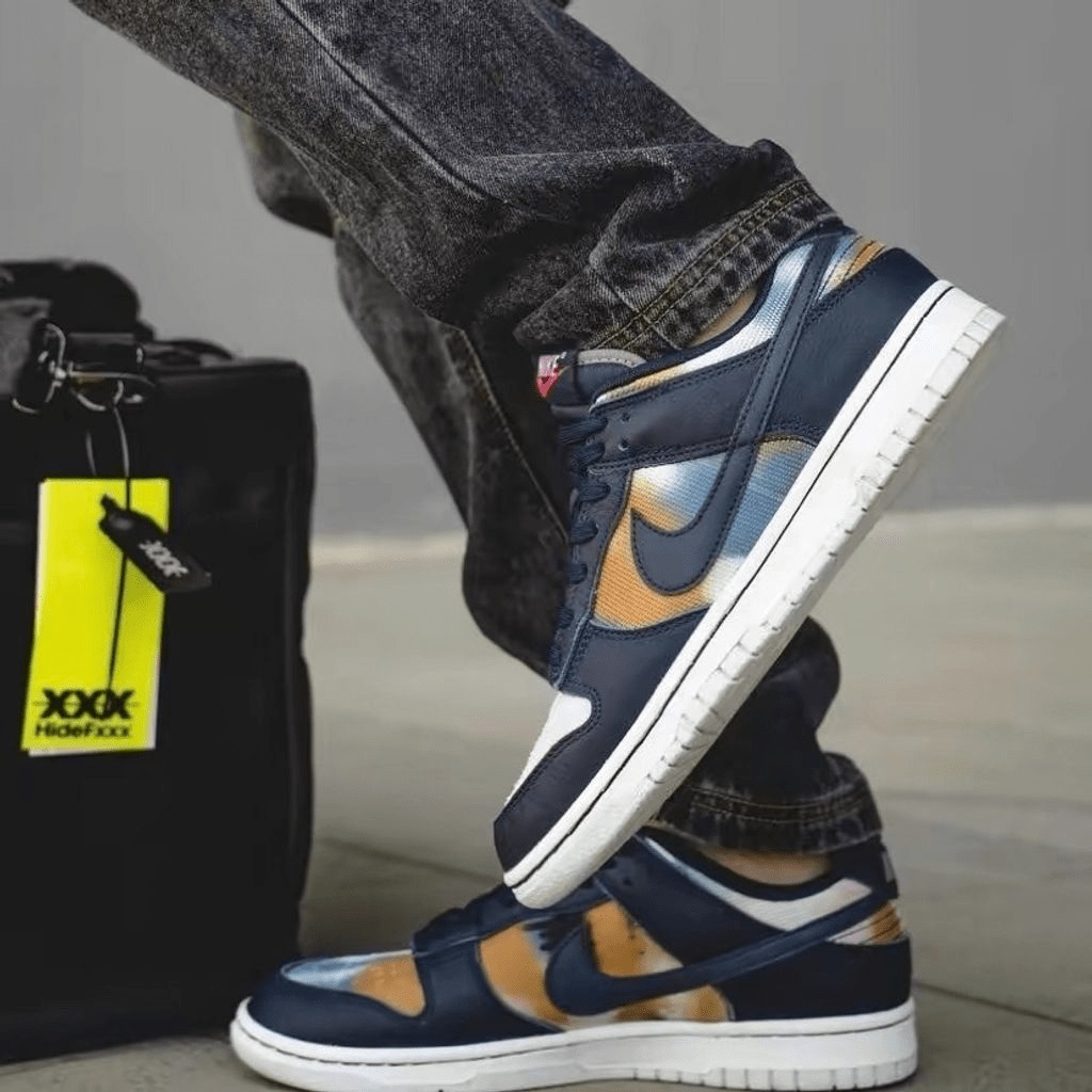Giày Nike Dunk Low Graffiti Surfaces in an Alternate Navy Colorway DM0108-400 7