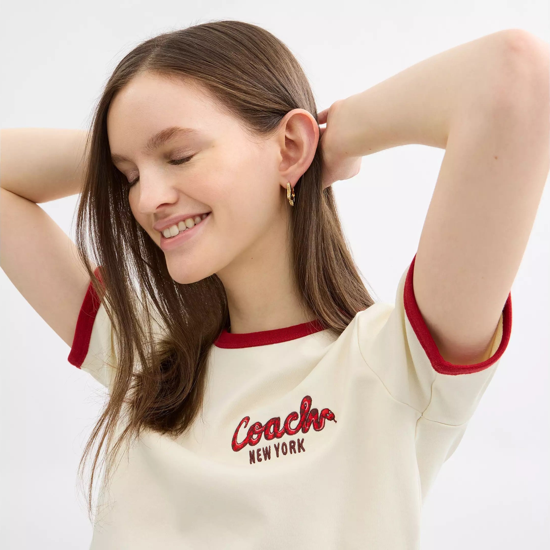 Áo thun nữ Coach New Year Ringer T Shirt In Organic Cotton Cream CZ421 6