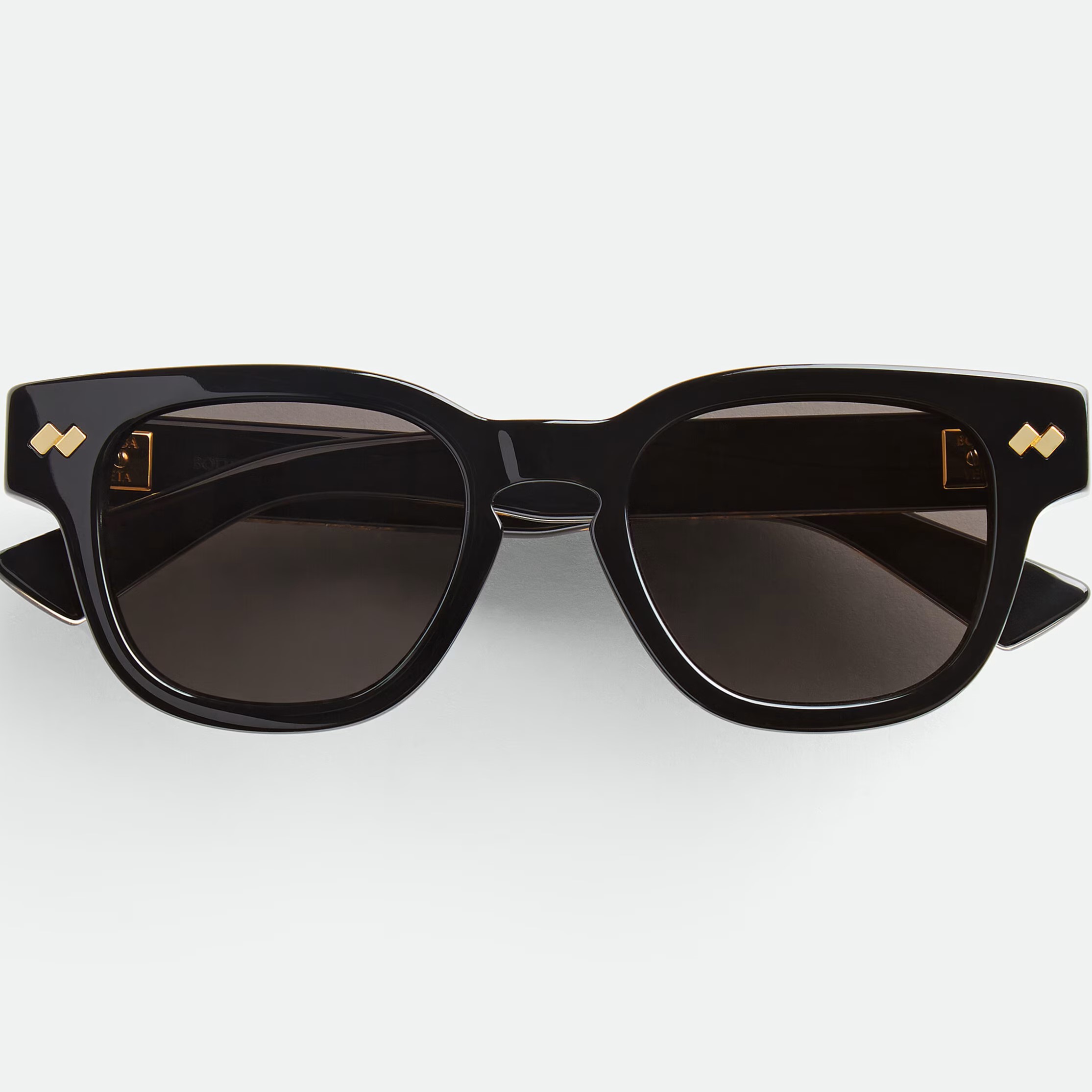 Mắt kính Bottega Veneta Intrecciato Panthos Sunglasses Black BV1441S 17