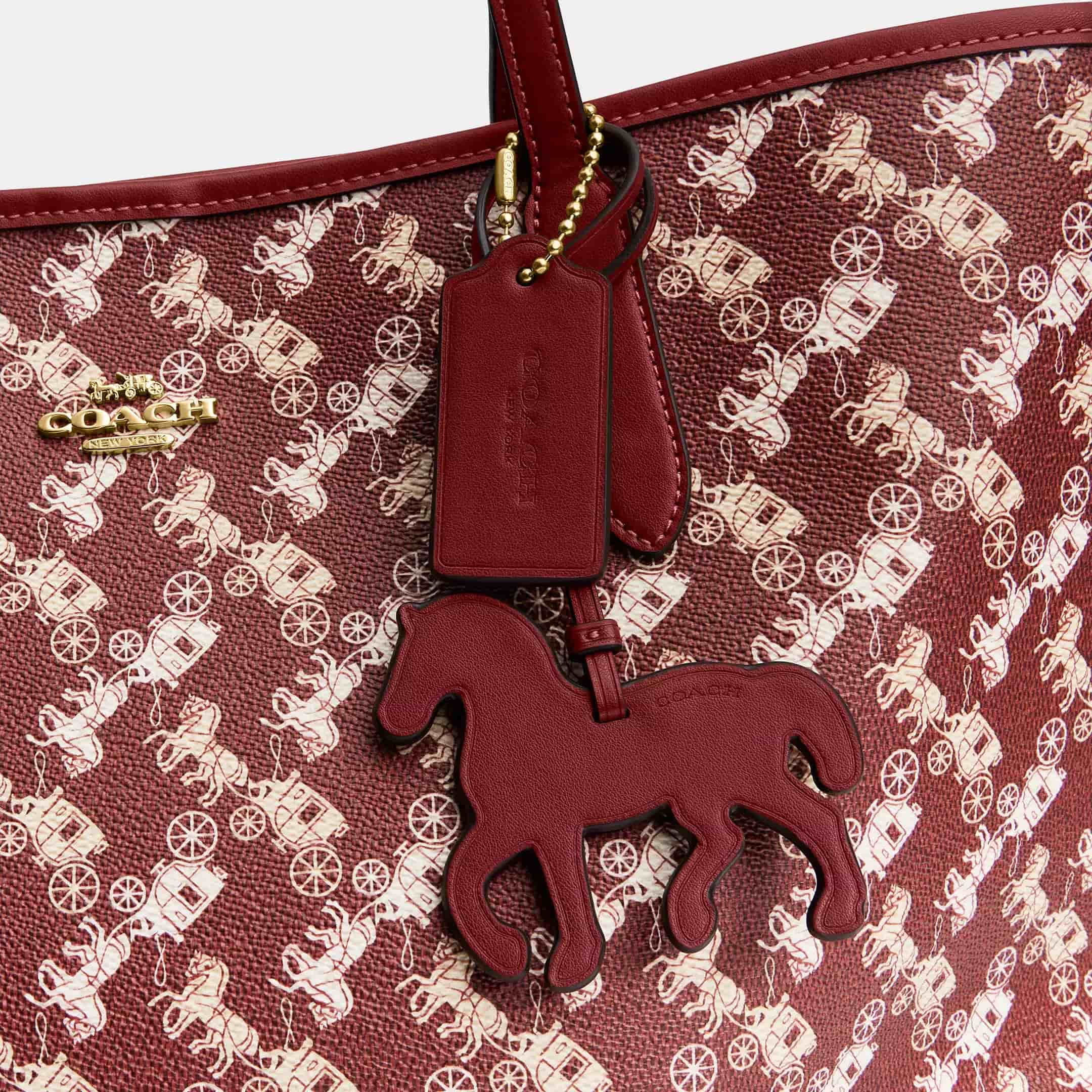 Túi Coach City Tote Bag With Horse And Carriage Print Ruby Red Multi CDB57 1