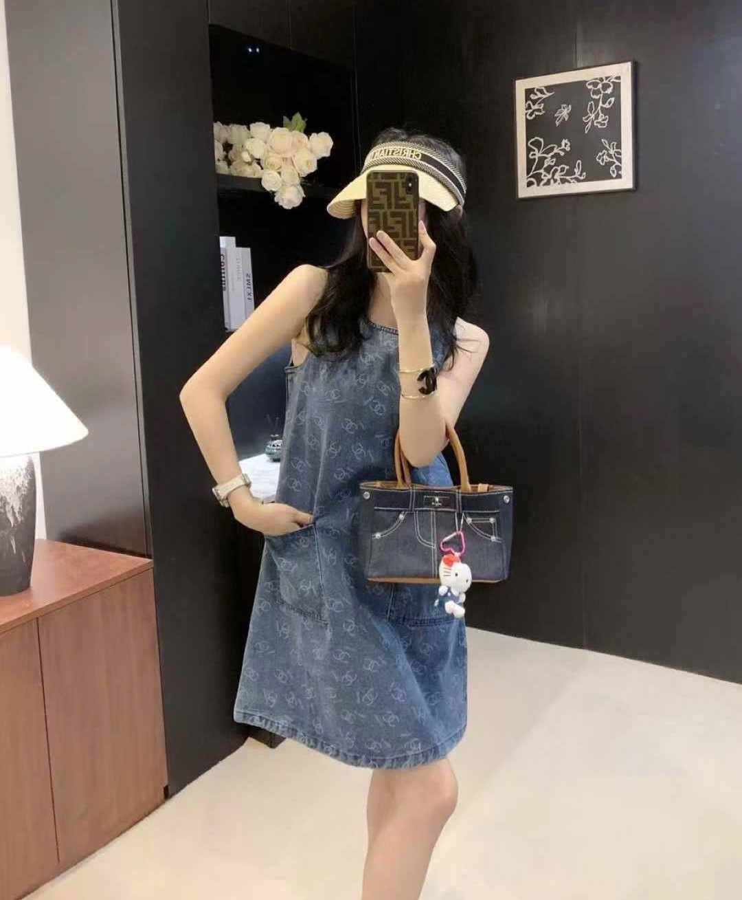Đầm jean chanel sát nách xanh dương có túi 9