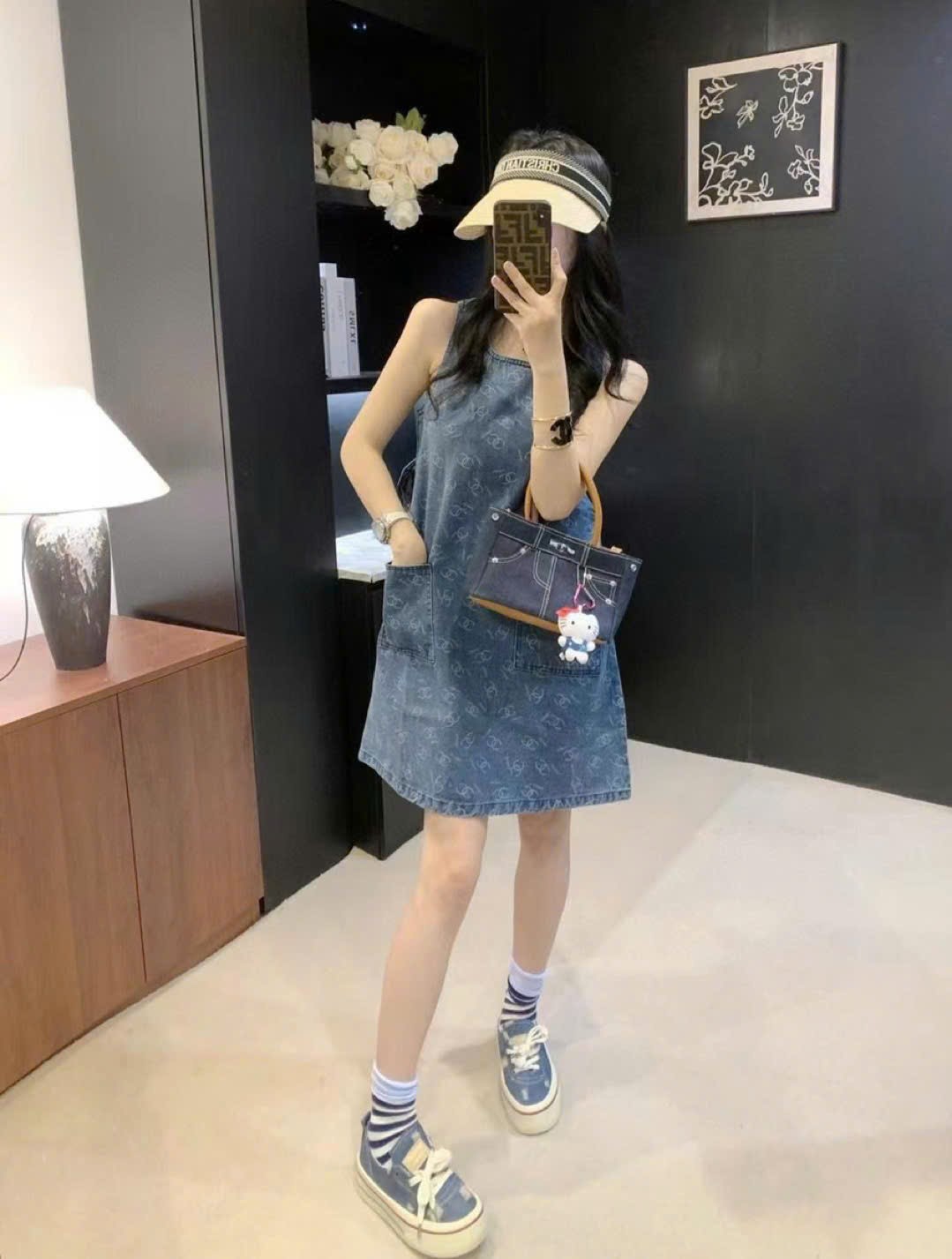 Đầm jean chanel sát nách xanh dương có túi 5