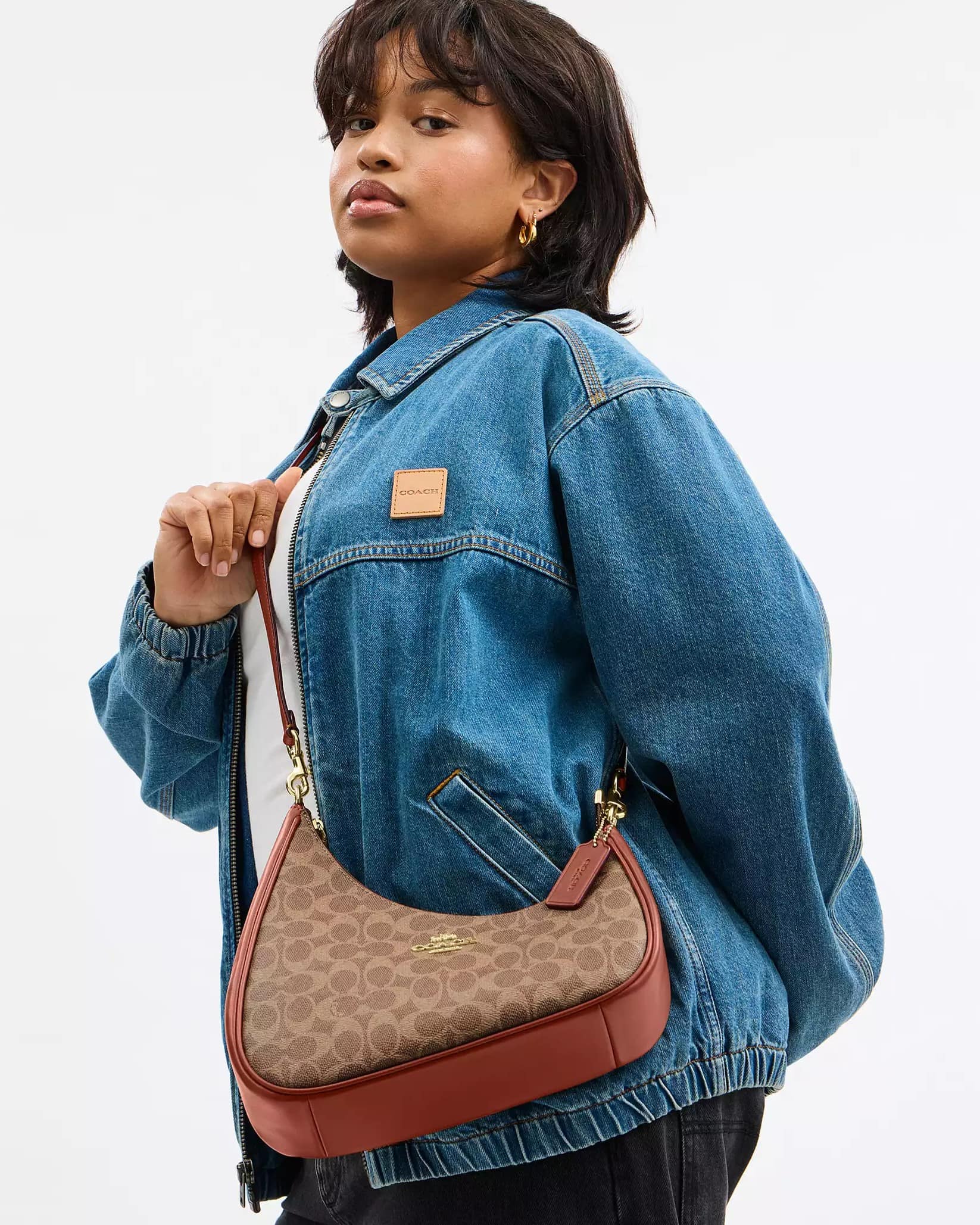 Túi Coach Twisted Teri Shoulder Bag In Signature Canvas Tan Caramel CBI02 5