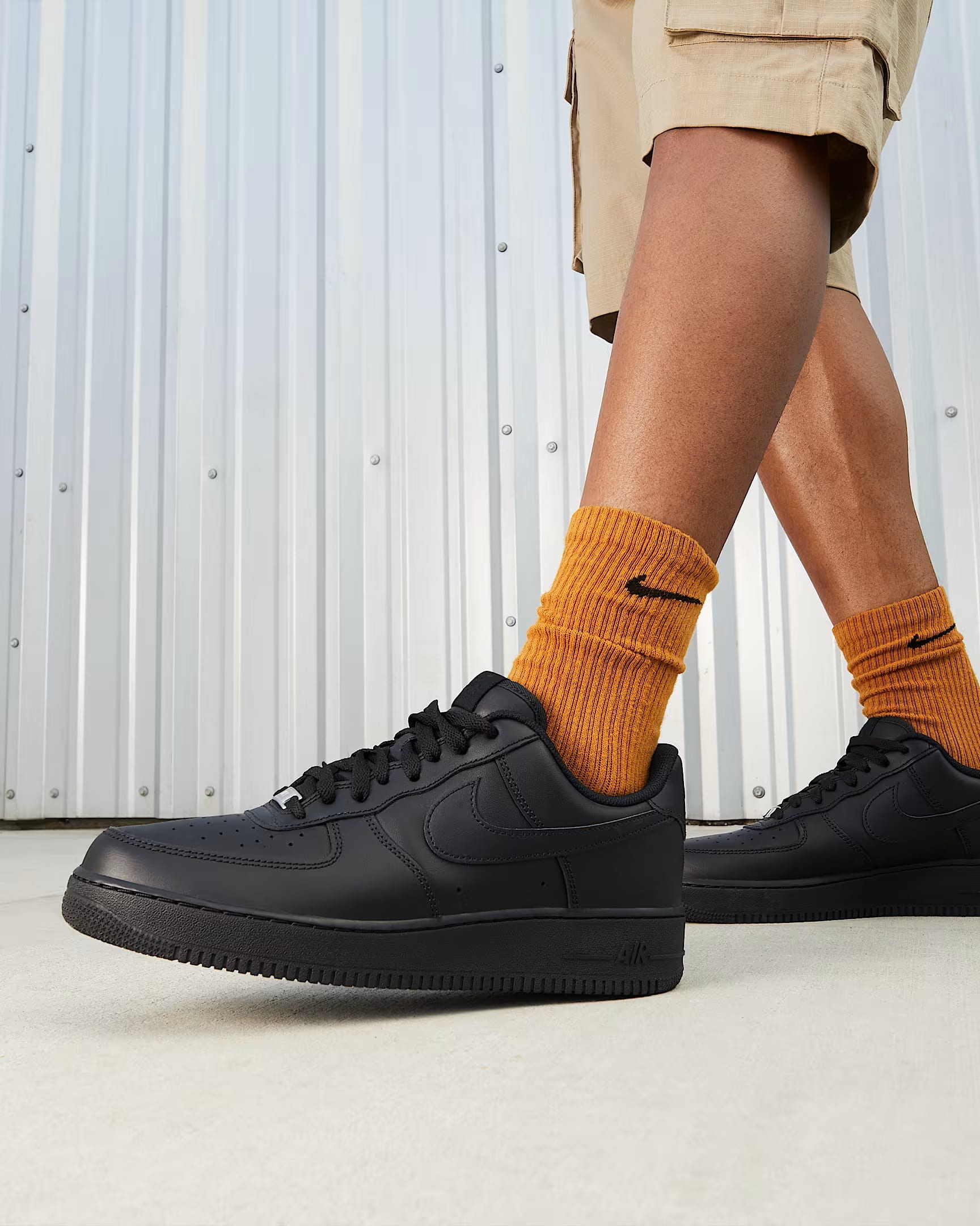 Giày thể thao Nike Air Force 1 07 Black CW2288-001 10