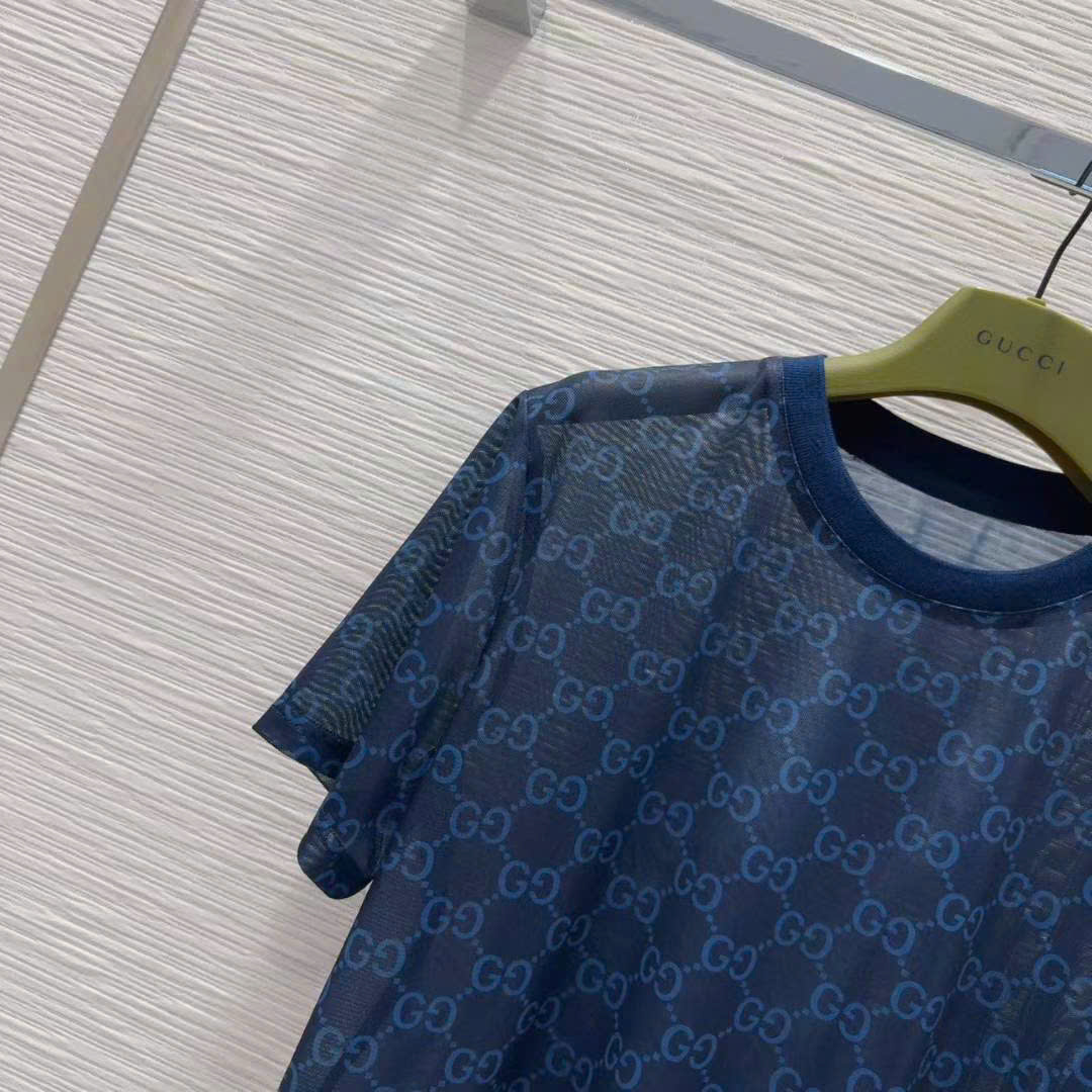 Áo phông xanh navy nữ Gucci 1