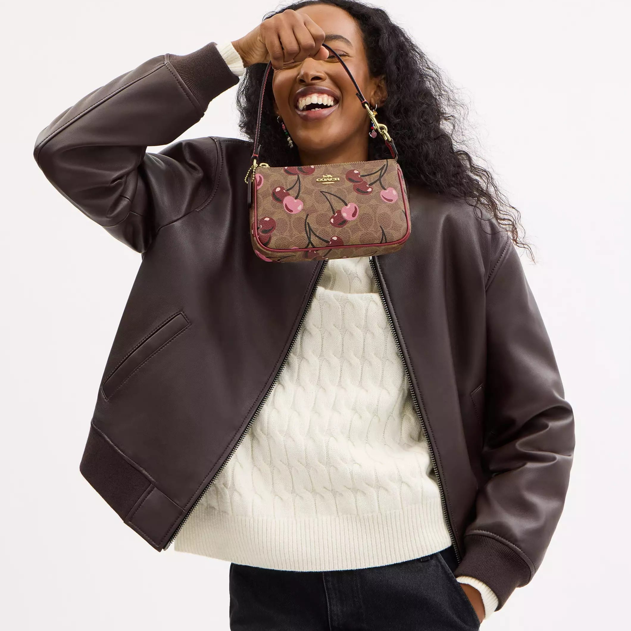 Túi Coach Nolita 19 In Signature Canvas With Cherry Print Tan Multi CZ011 7