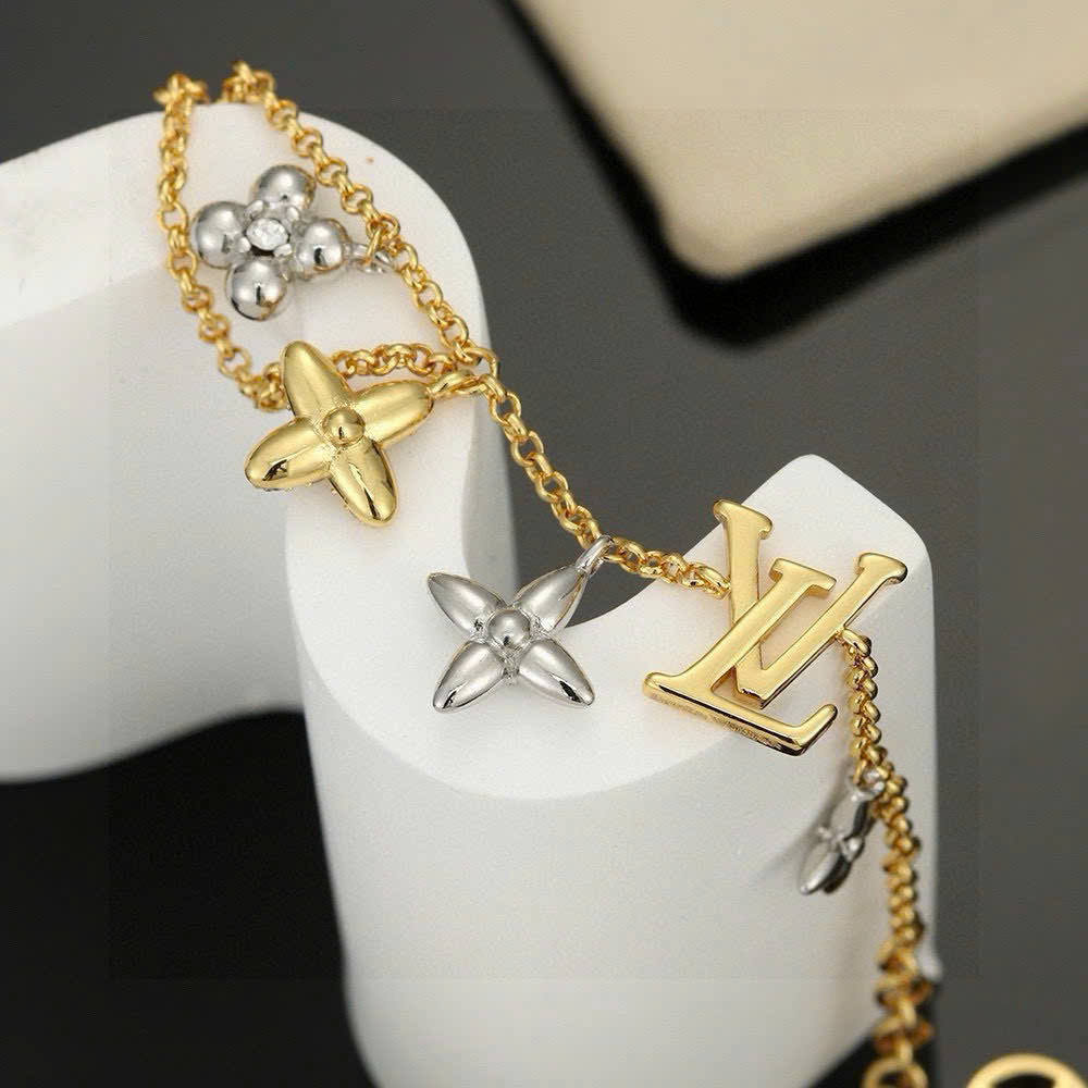Vòng tay Louis Vuitton Womens LV Gram Bracelet M1044A 12