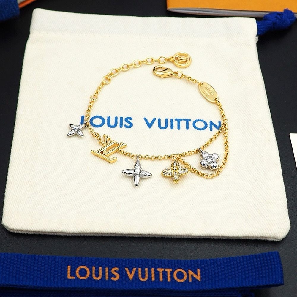 Vòng tay Louis Vuitton Womens LV Gram Bracelet M1044A 2