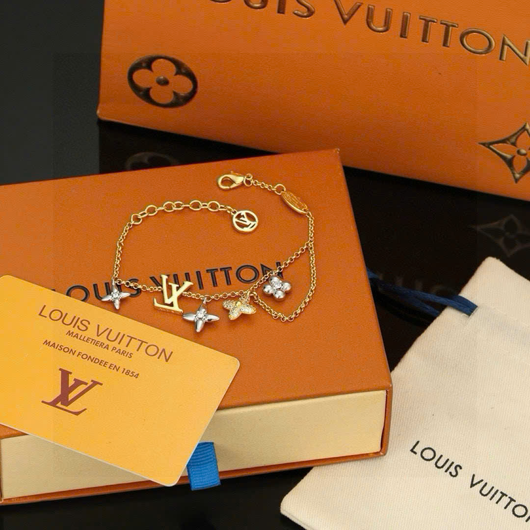 Vòng tay Louis Vuitton Womens LV Gram Bracelet M1044A 5