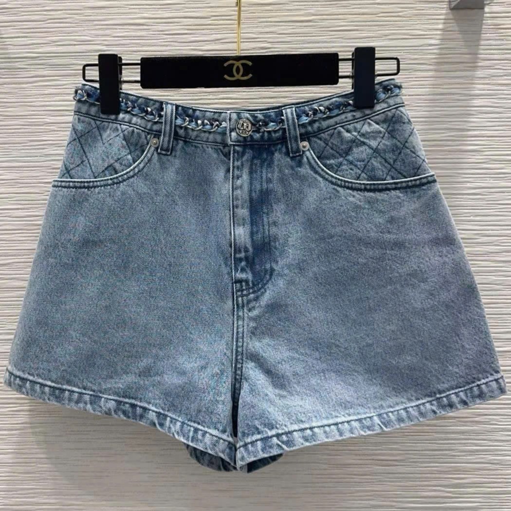 Quần short jean vải mền xanh Chanel 3