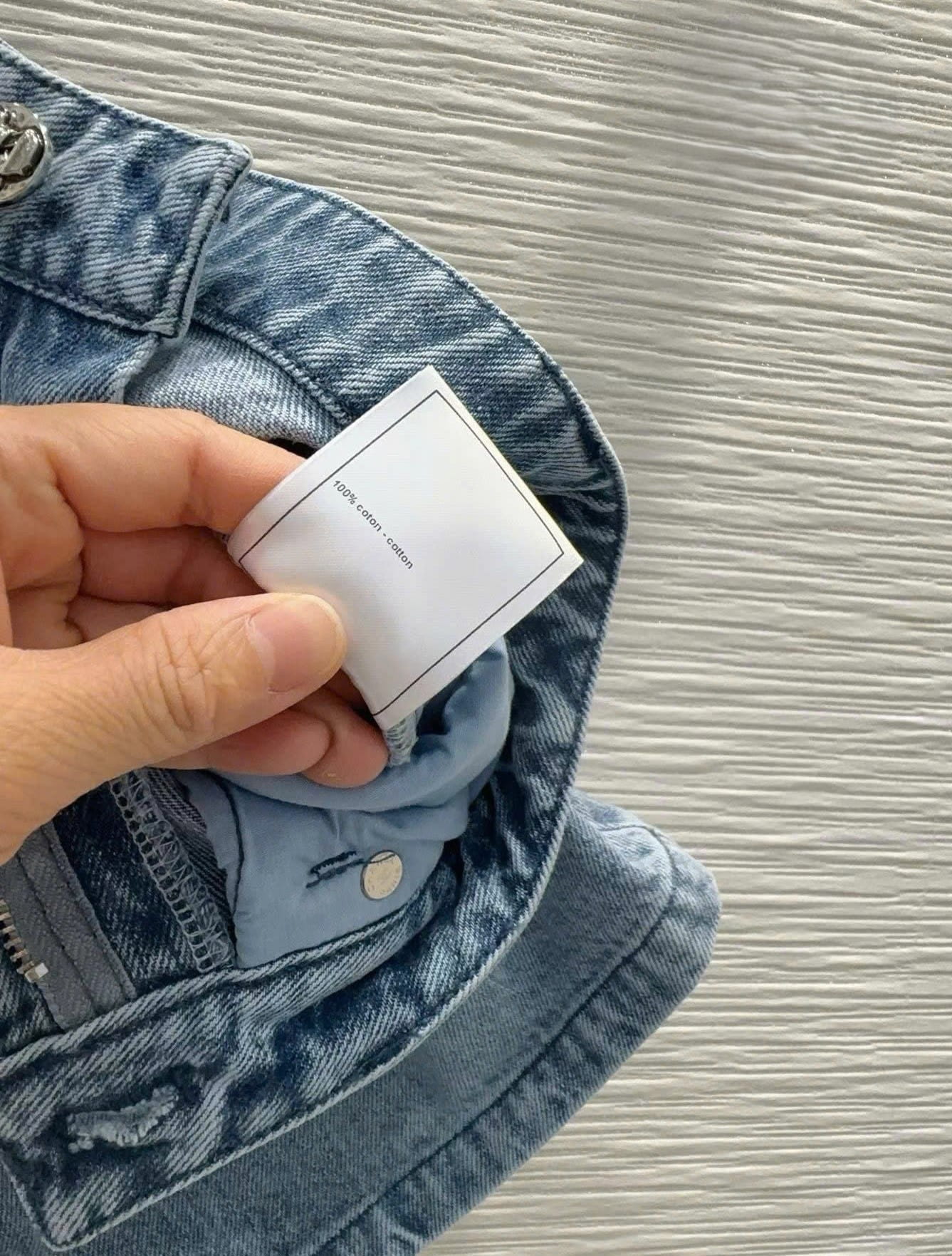 Quần short jean vải mền xanh Chanel 7