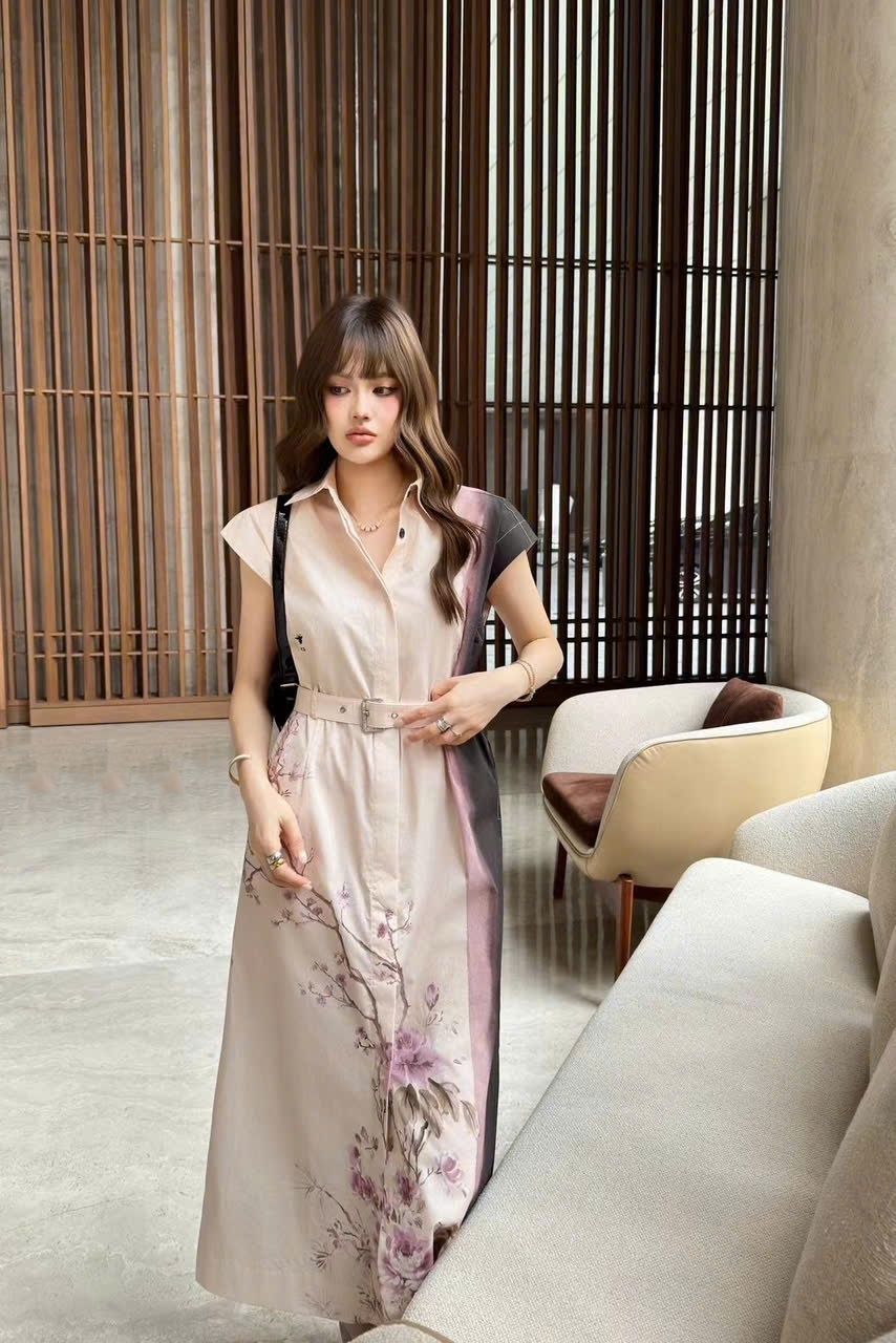 Đầm dài hoa tím nhỏ Dior 4