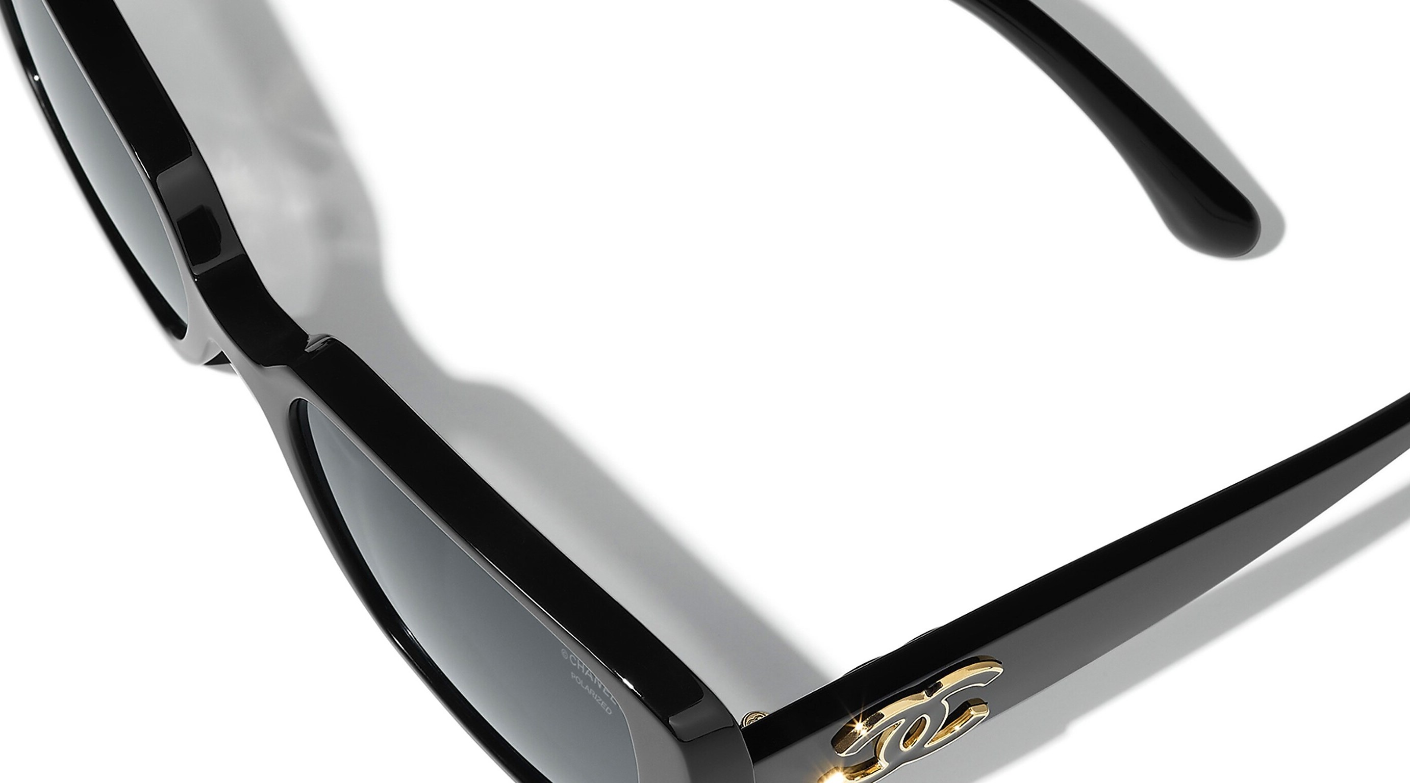 Kính Mát Chanel Square Sunglasses Black CH5541 2