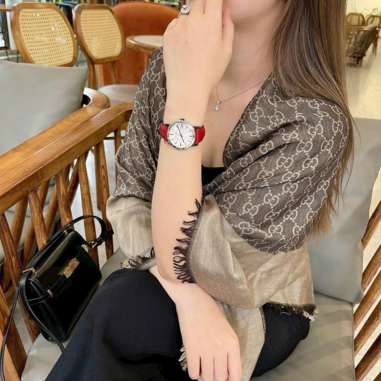 Đồng Hồ Nữ Burberry The City White Silver Dial Red Leather Ladies Watch BU9129 11