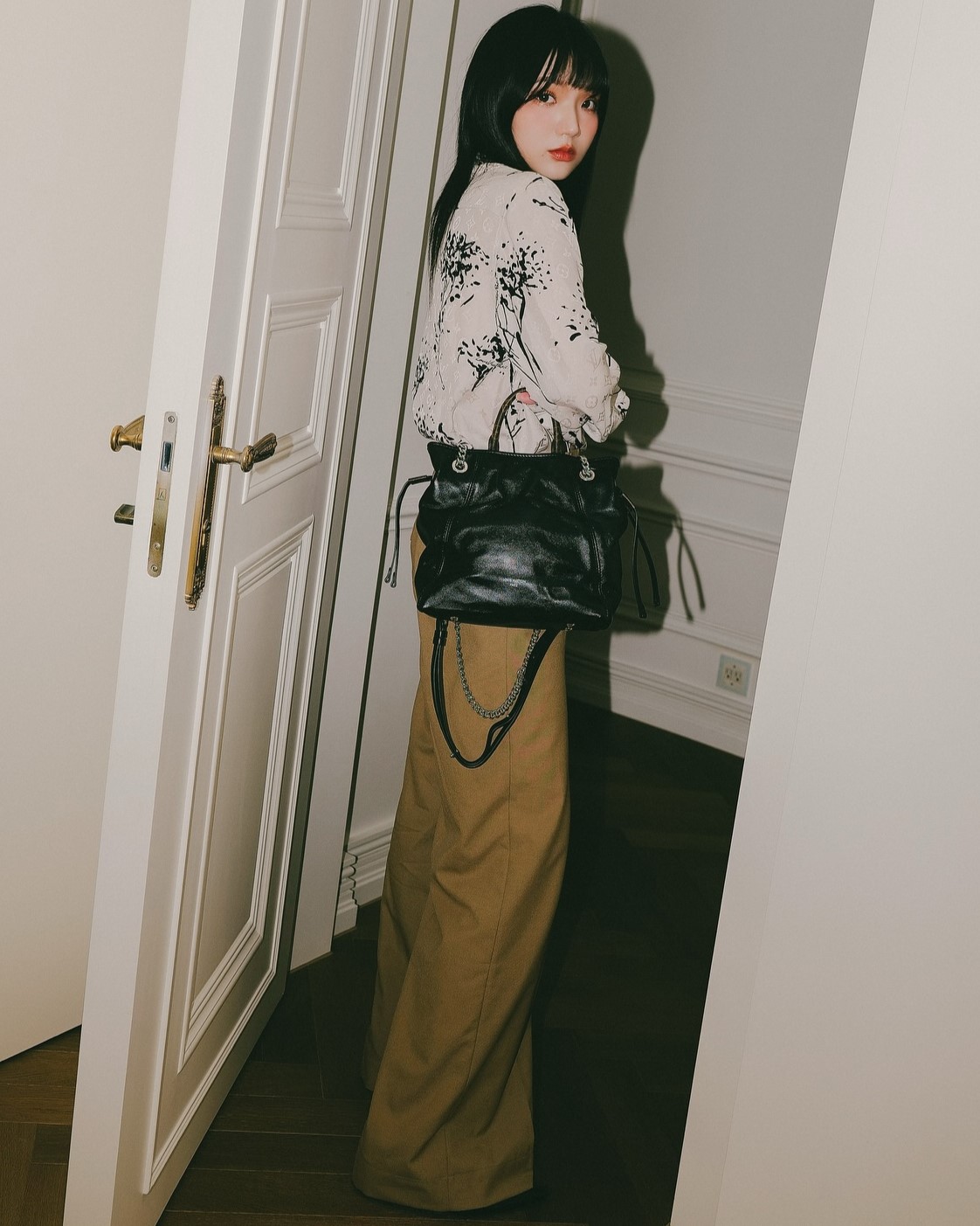 Ba Lô Louis Vuitton Off Duty Vibe Black 1