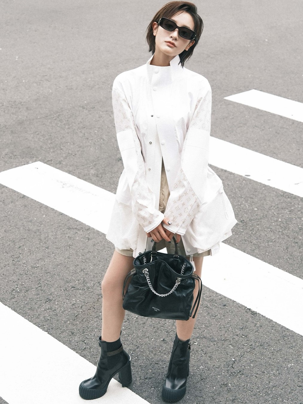 Ba Lô Louis Vuitton Off Duty Vibe Black 8
