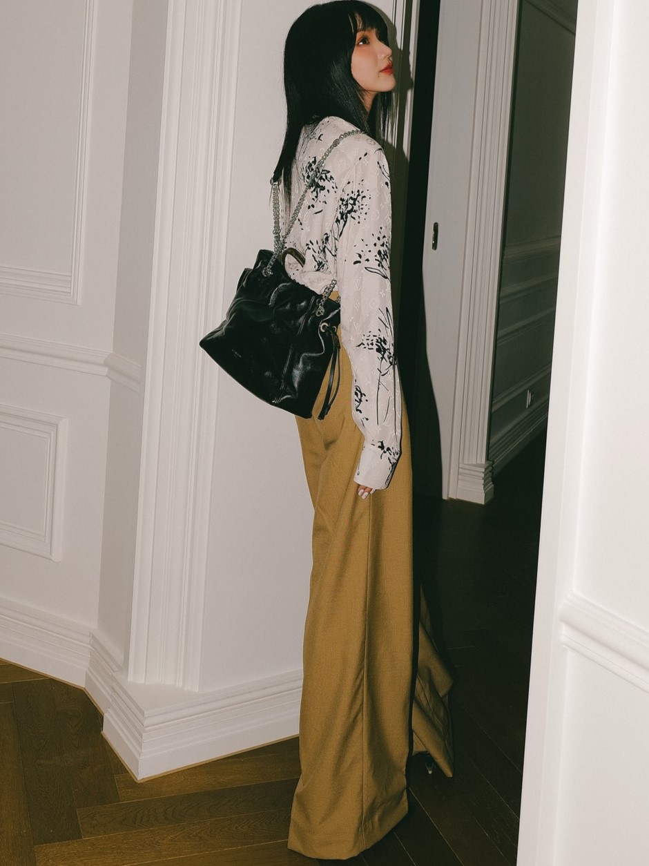 Ba Lô Louis Vuitton Off Duty Vibe Black 15