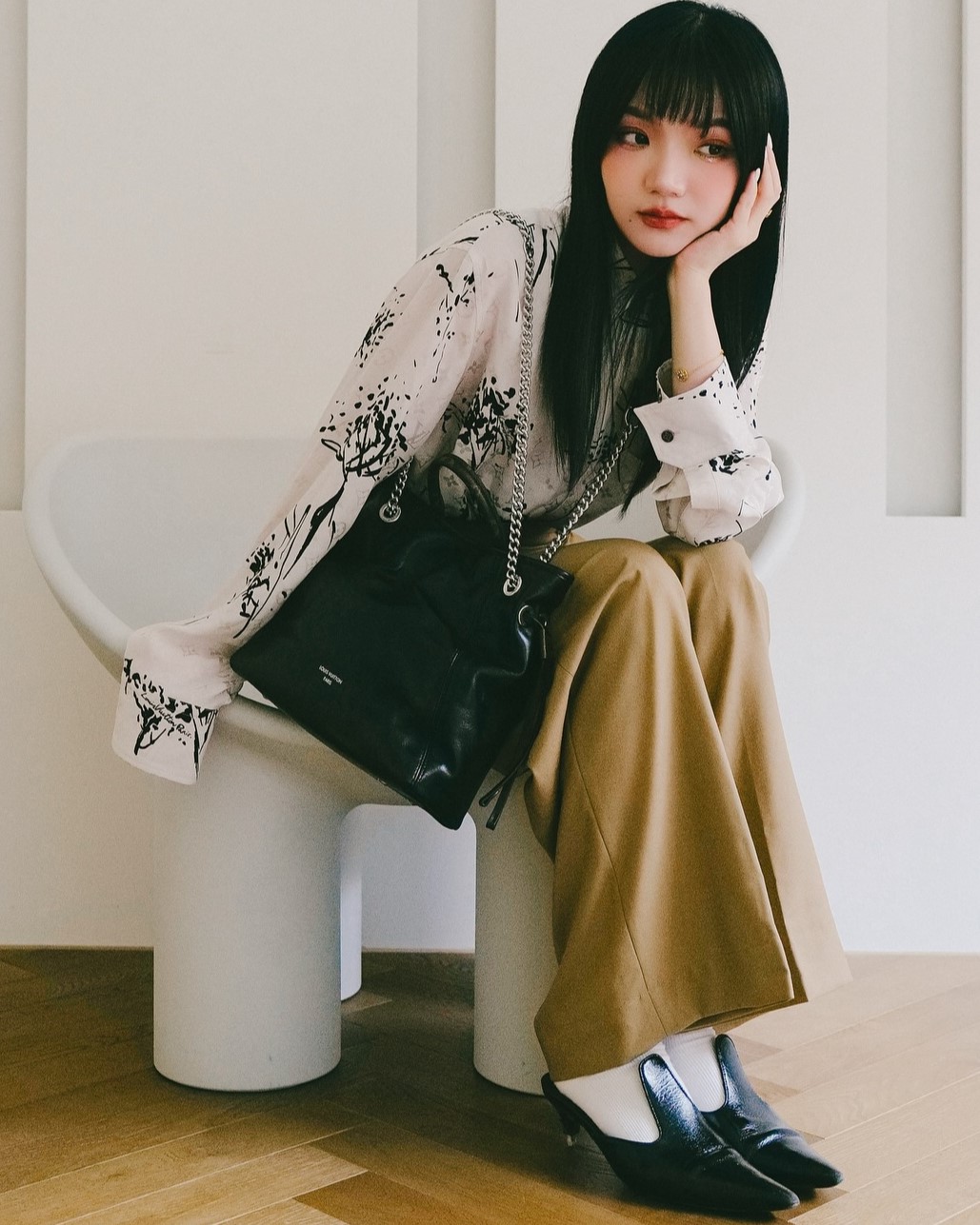 Ba Lô Louis Vuitton Off Duty Vibe Black 19