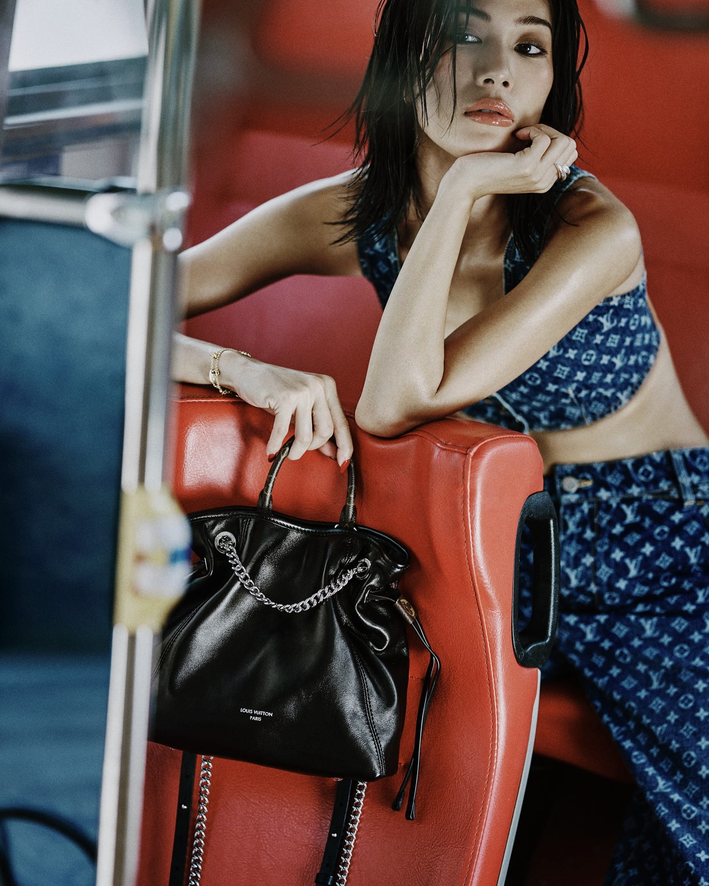 Ba Lô Louis Vuitton Off Duty Vibe Black 21