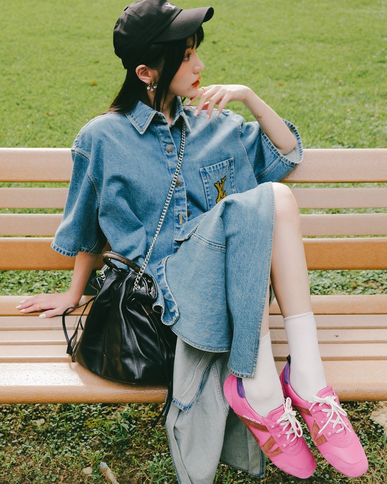 Ba Lô Louis Vuitton Off Duty Vibe Black 22