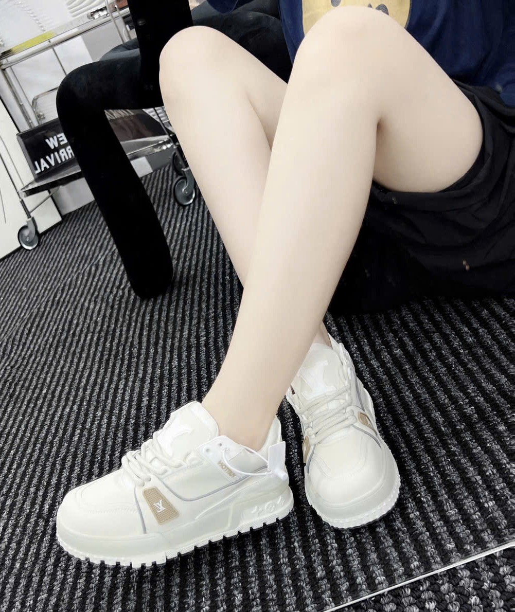 Giày Thể Thao LV Louis Vuitton Trainer Maxi Sneaker White 2