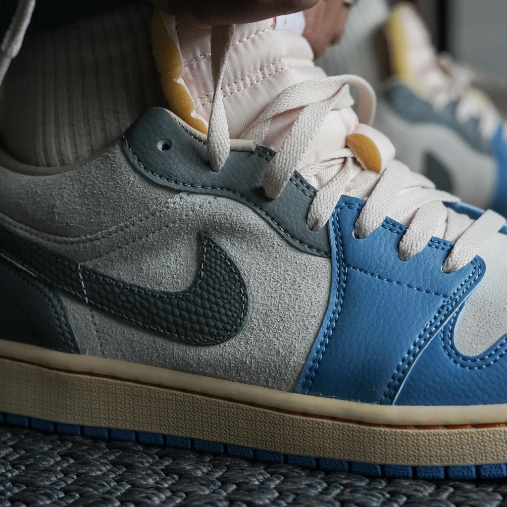 Giày Nike Air Jordan 1 Low Tokyo 96 DZ5376-469 7