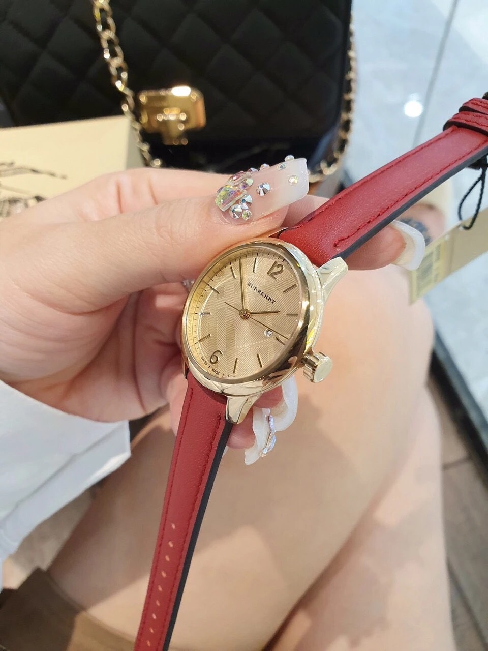 ĐỒNG HỒ NỮ BURBERRY THE CLASSIC ROUND RED LEATHER STRAP LADIES WATCH BU10102 5
