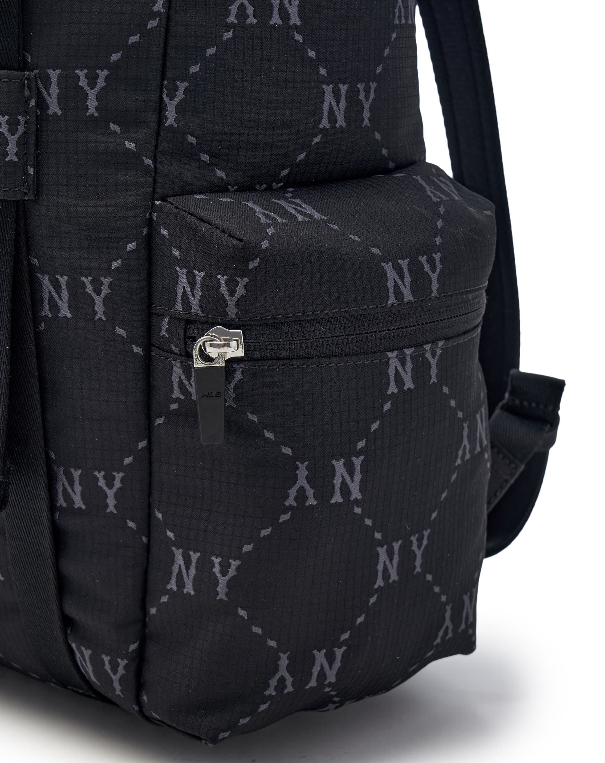Balo MLB Diamond Monogram Sportive Backpack New York Yankees Black 3ABKM035N-50BKS 8