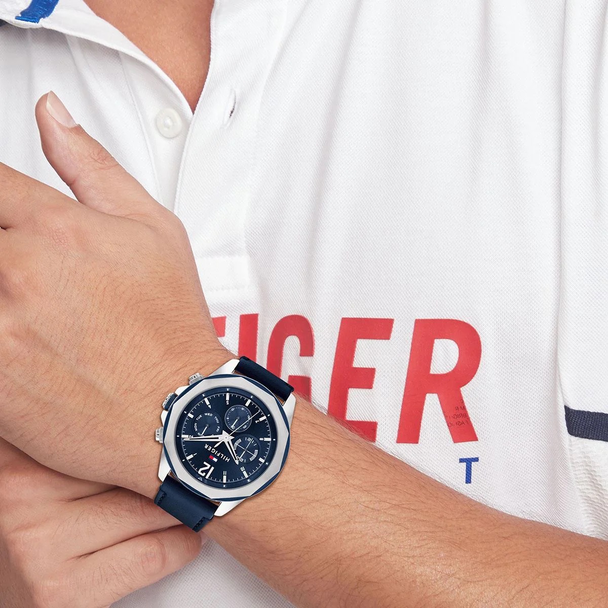 Đồng hồ nam Tommy Hilfiger Jameson Blue Leather Strap Watch TH1792063 1