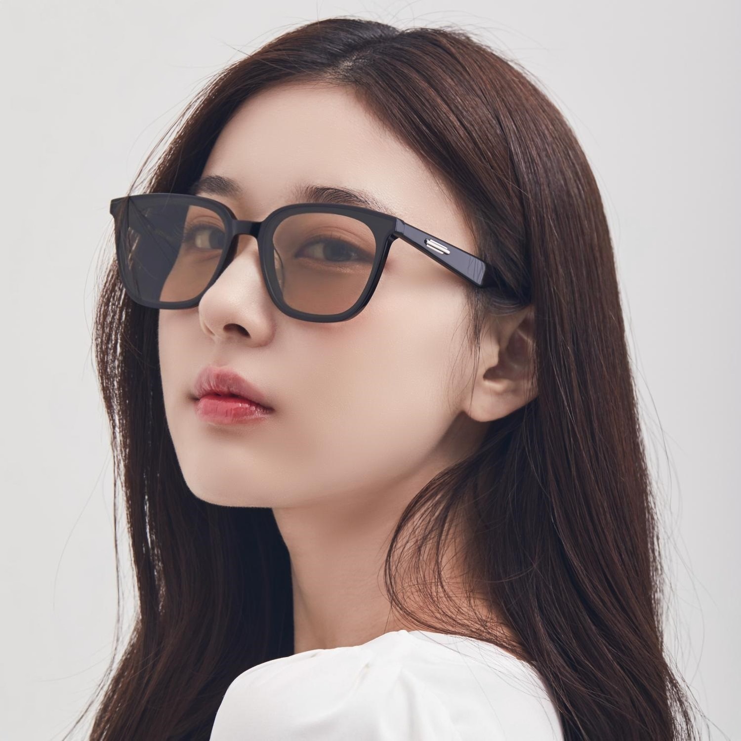 Kính mát GM Gentle Monster Lilit 01 BR Square Acetate Flatbar Frame 16