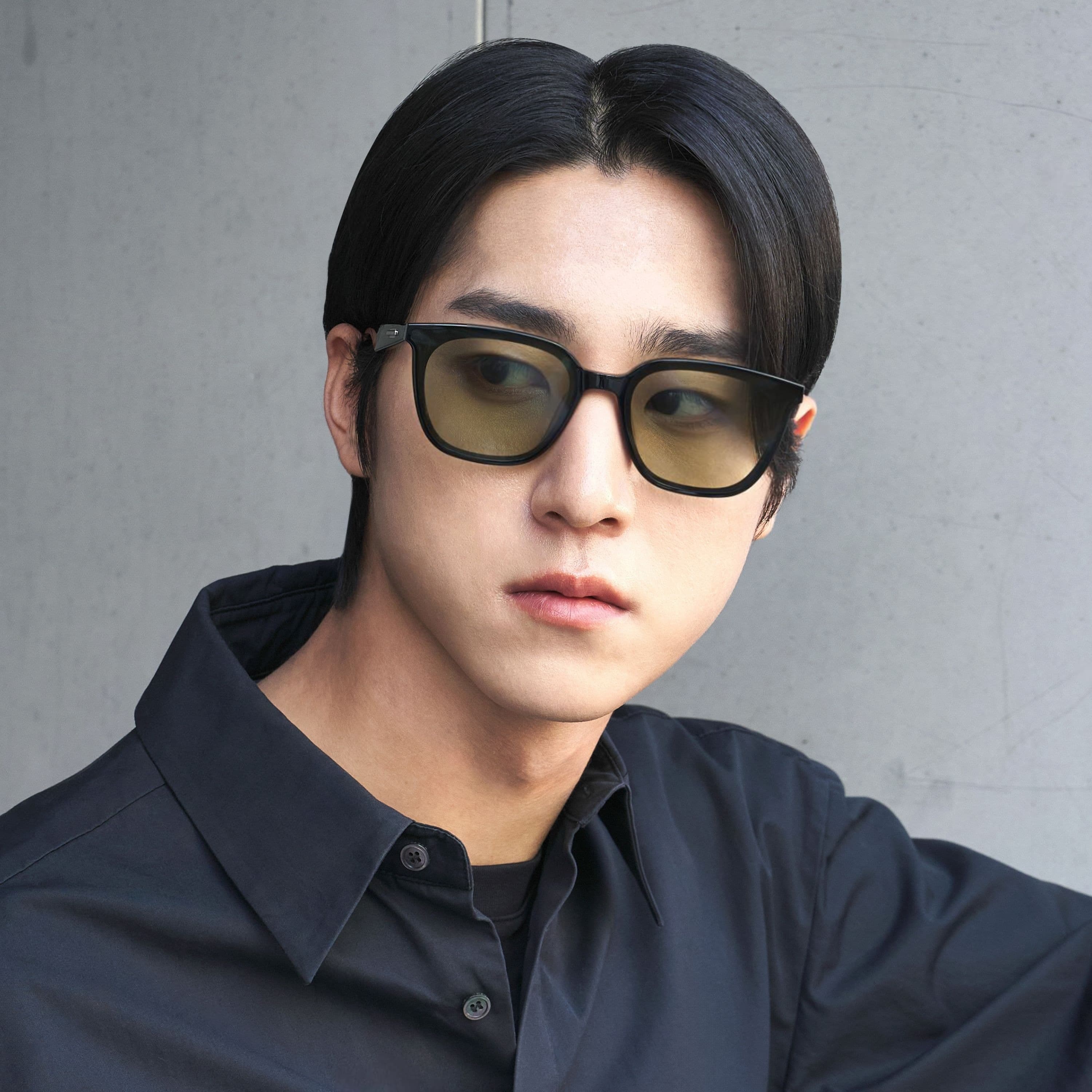 Mắt kính mát Gentle Monster Lilit 01(K) Green Tinted Lenses Square Acetate Flatbar Frame 15