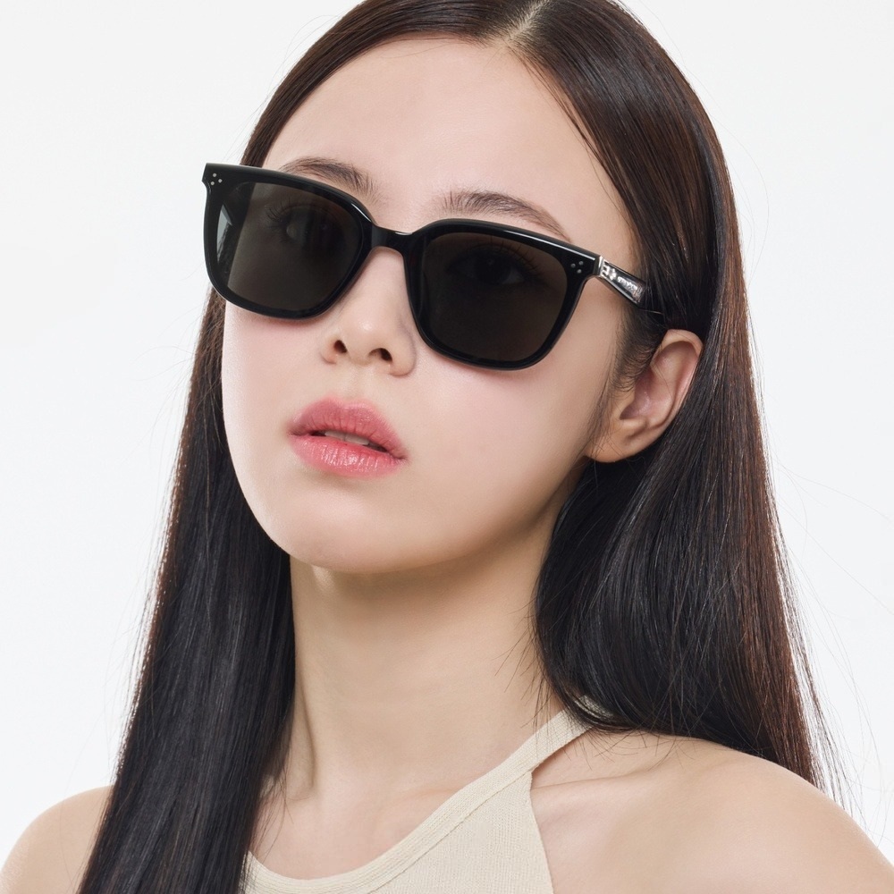 Mắt Kính GM Gentle Monster By Row 01 Black Lenses Black Acetate Frame 19