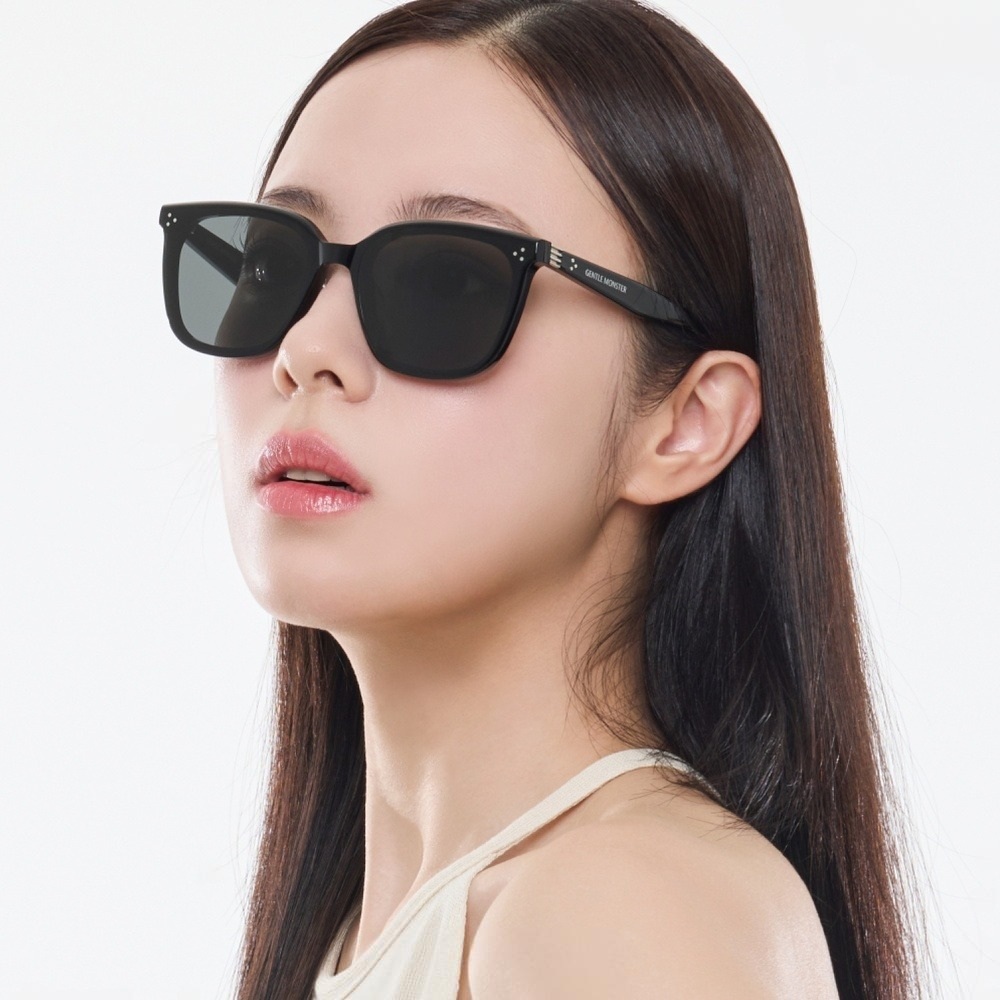 Mắt Kính GM Gentle Monster By Row 01 Black Lenses Black Acetate Frame 28
