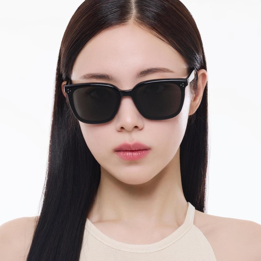 Mắt Kính GM Gentle Monster By Row 01 Black Lenses Black Acetate Frame 29