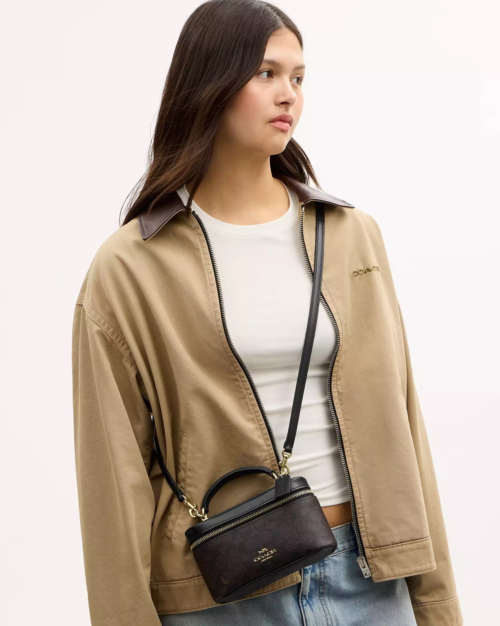 Túi Coach Rainer Crossbody Bag 18 In Signature Canvas Walnut Black CEO23 2