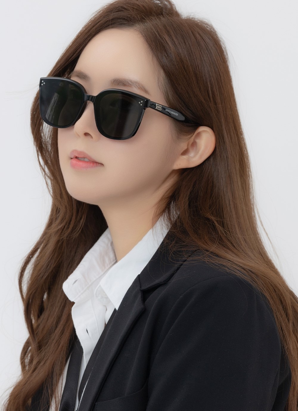 Mắt kính Gentle Monster By 01 Black Lenses Black Acetate Frame 7