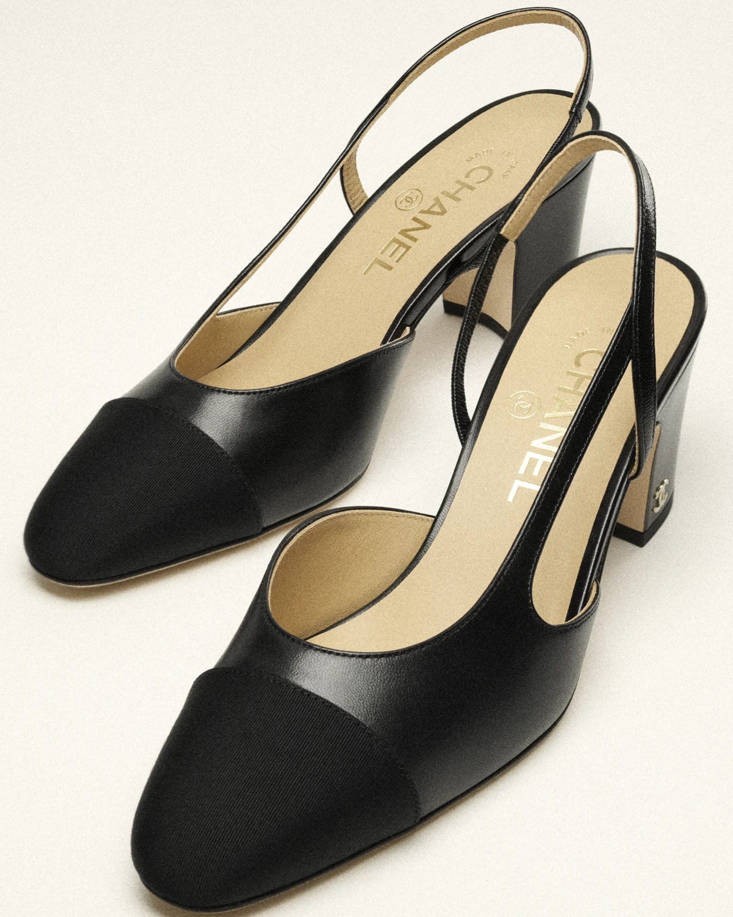 Giày Chanel Block Heel SlingBack Sandal 2