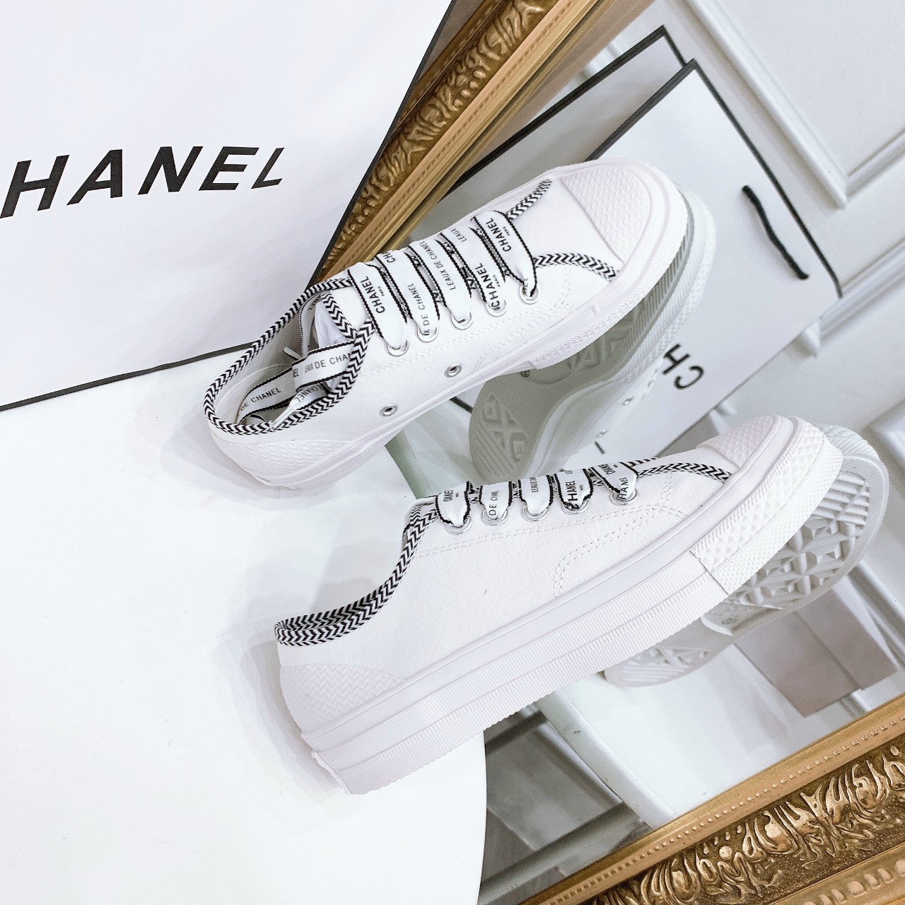 GIÀY THỂ THAO NỮ CHANEL NEW 8