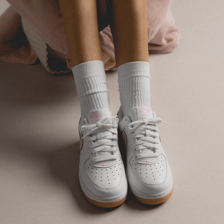 Giày Nike nữ Air Force 1 Low Retro Colour of the Month DM0576-101 4