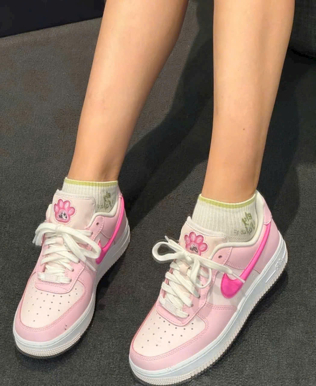 Giày Nike nữ Air Force 1 Low 07 LX Paw Print White Pink HM3696-661 8