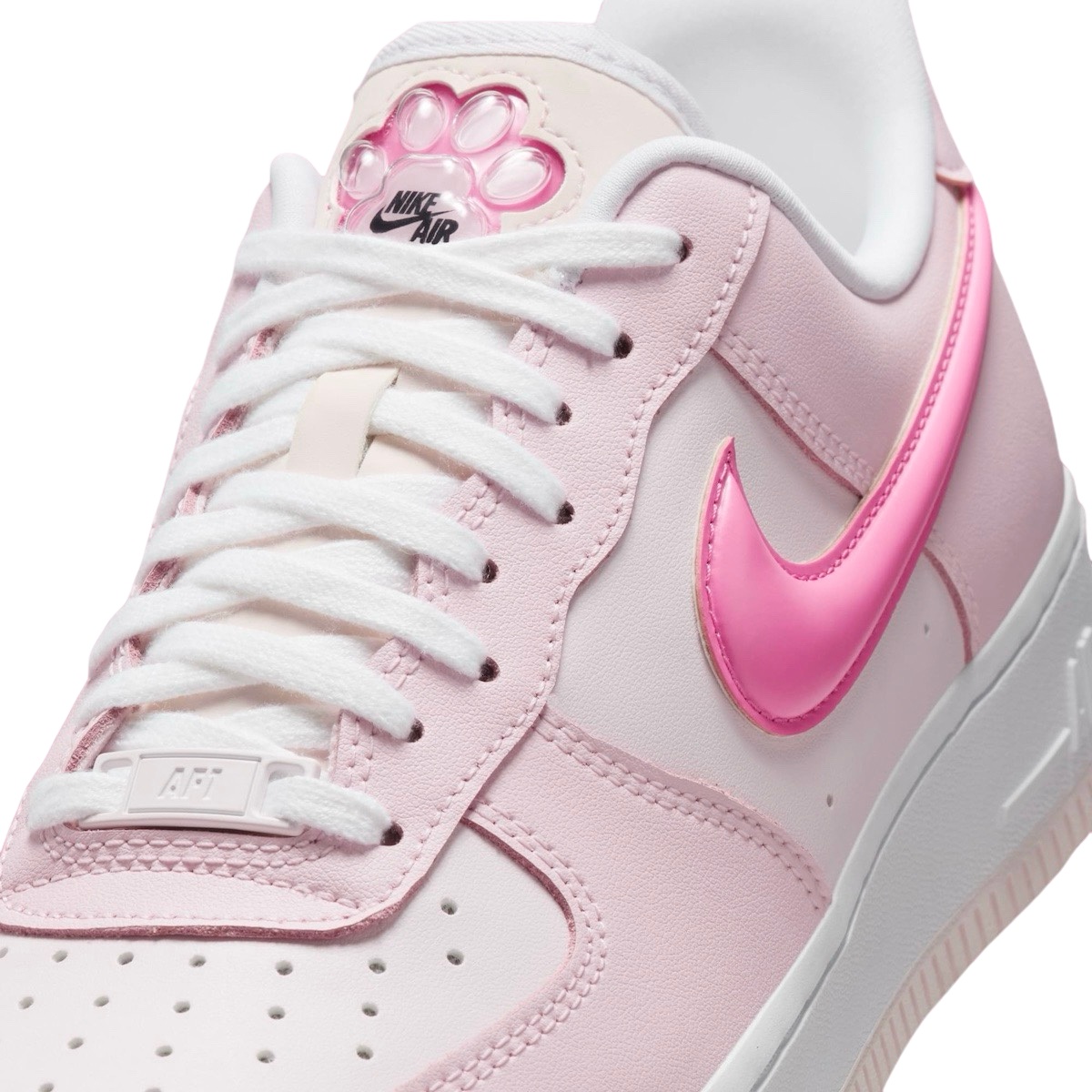 Giày Nike nữ Air Force 1 Low 07 LX Paw Print White Pink HM3696-661 10