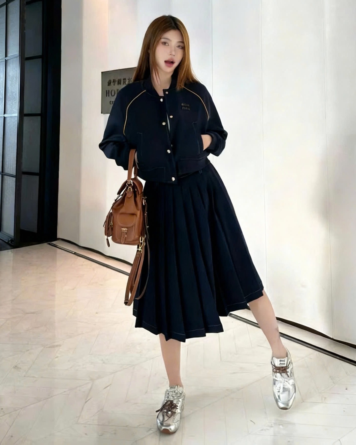 Set áo khoác váy dài xanh dương đậm Miu Miu 5