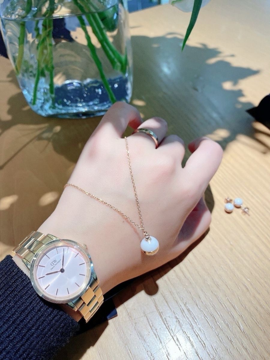 Đồng hồ nữ Daniel Wellington Iconic Link Melrose Light Pink Dial Watch DW00100369 8