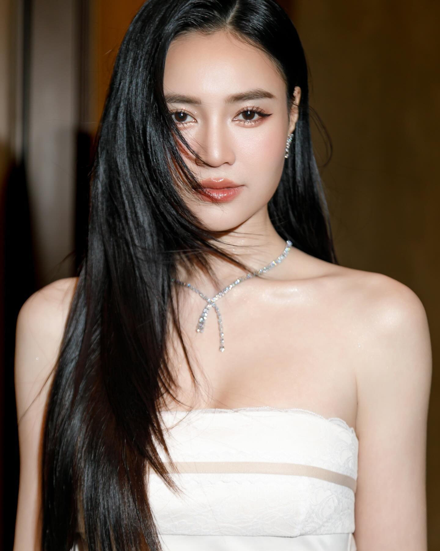 Vòng cổ Swarovski Mixed Cuts Matrix Y Necklace in Rhodium-plated Metal 5692533 10
