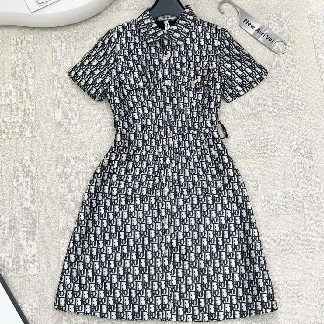Áo đầm Dior kèm dây nịt cùng màu 8