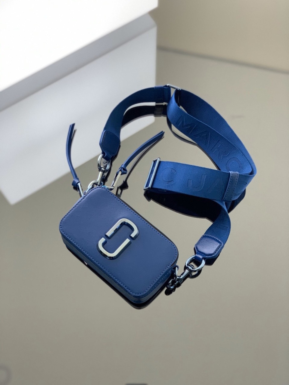 Túi đeo chéo nữ Marc Jacobs da thật màu xanh | Túi xách Snapshot Camera bag mẫu mới nhất 2