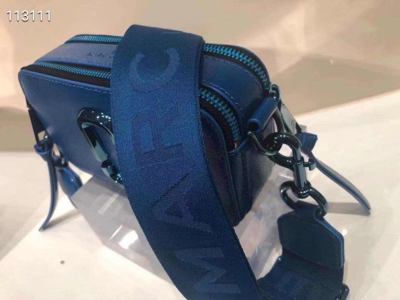 Túi đeo chéo nữ Marc Jacobs da thật màu xanh | Túi xách Snapshot Camera bag mẫu mới nhất 4