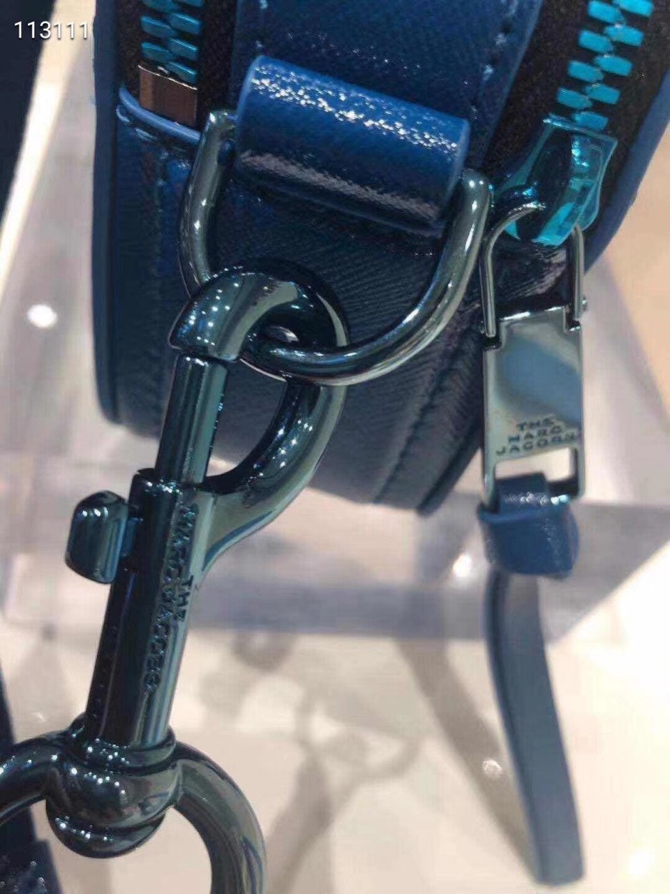 Túi đeo chéo nữ Marc Jacobs da thật màu xanh | Túi xách Snapshot Camera bag mẫu mới nhất 6