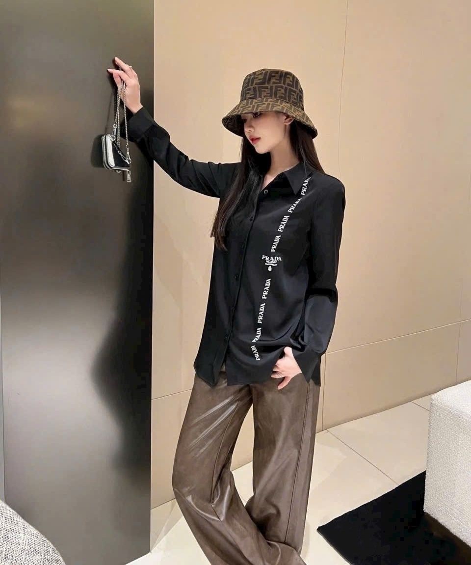 Áo sơ mi lụa nữ màu đen Prada 11
