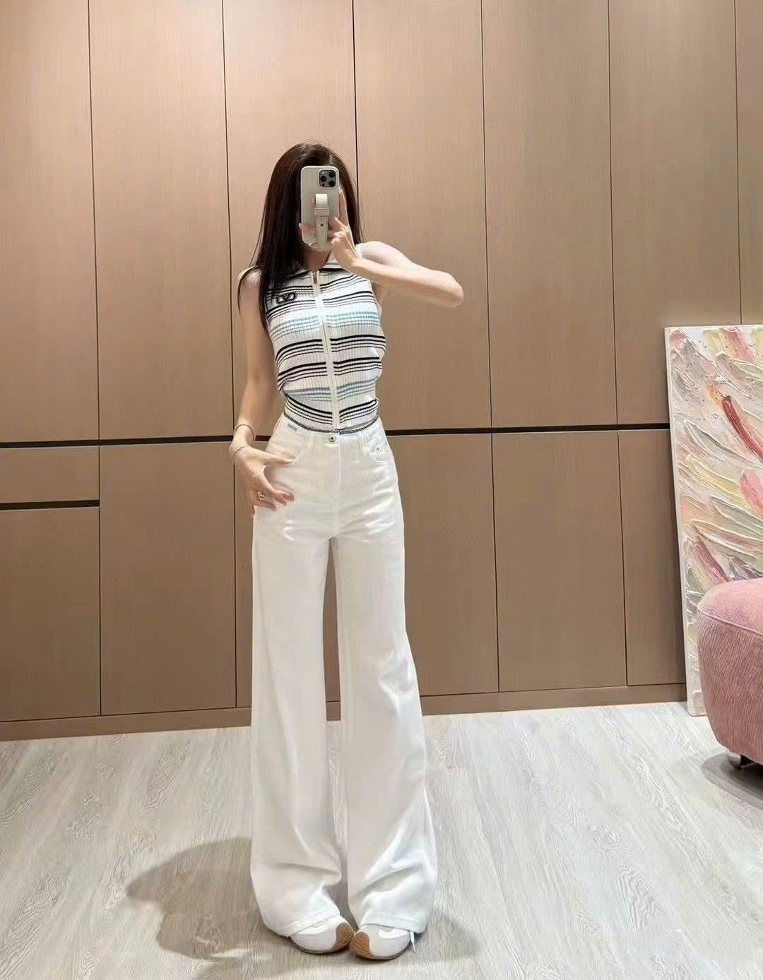 Quần suông dài Miu Miu màu trắng 9